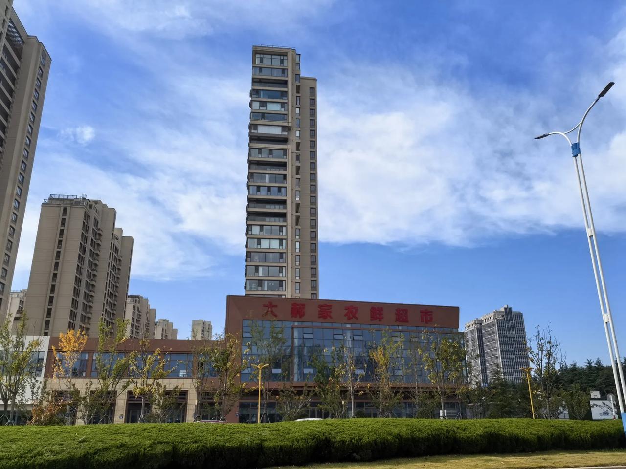 大郝家这里也建了一个农贸超市，这个啥时候开业啊，如果这个农贸市场开业对于周围村民