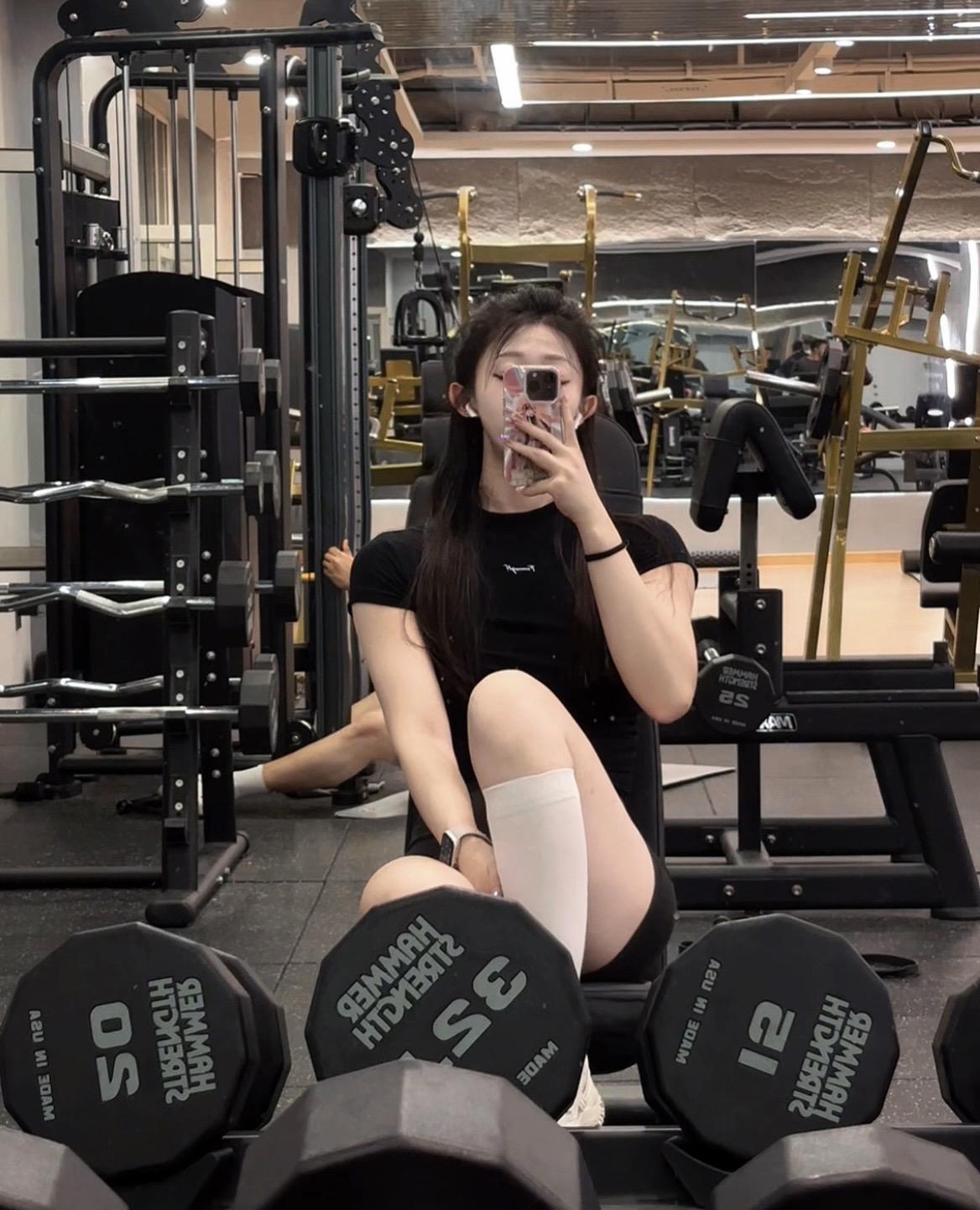 练完我就麦当劳😏