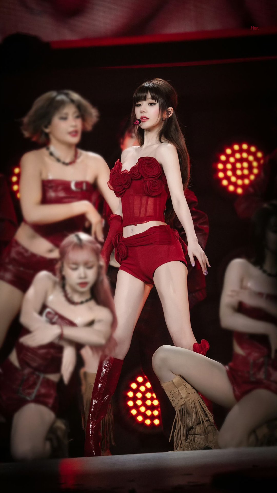 🌹赵露思 ​​​
