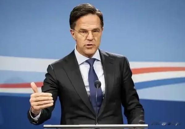 北约秘书长吕特出个大洋相。21日，特朗普和吕特会面后宣称就格陵兰岛达成“框架协议