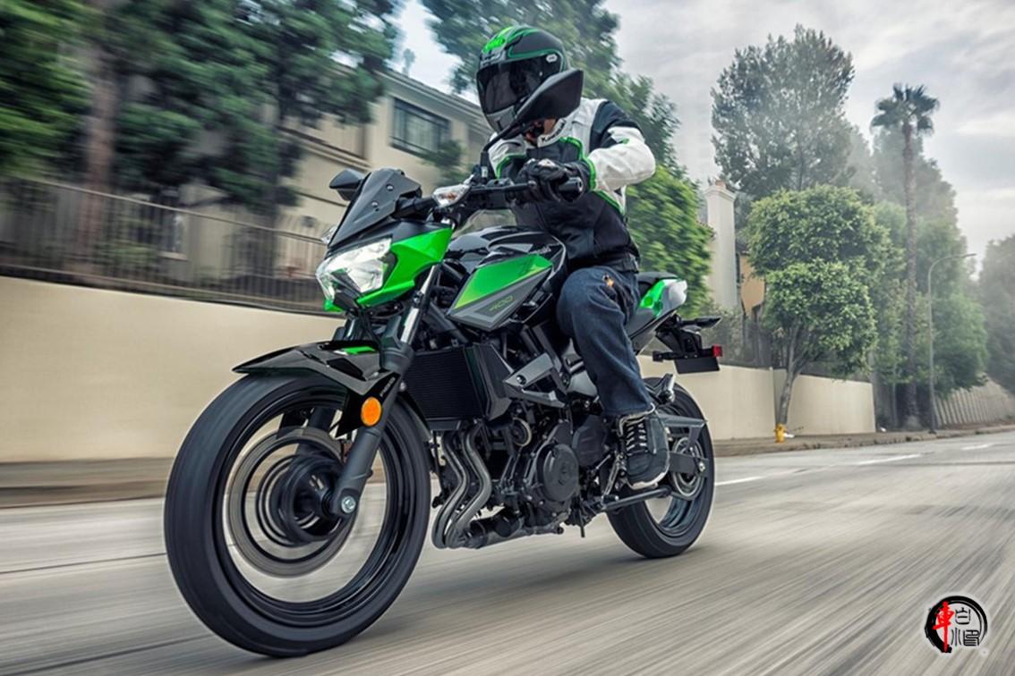 #川崎Z400运动街车降了多少？#
川崎Z400运动街车近日官方降价8000元，