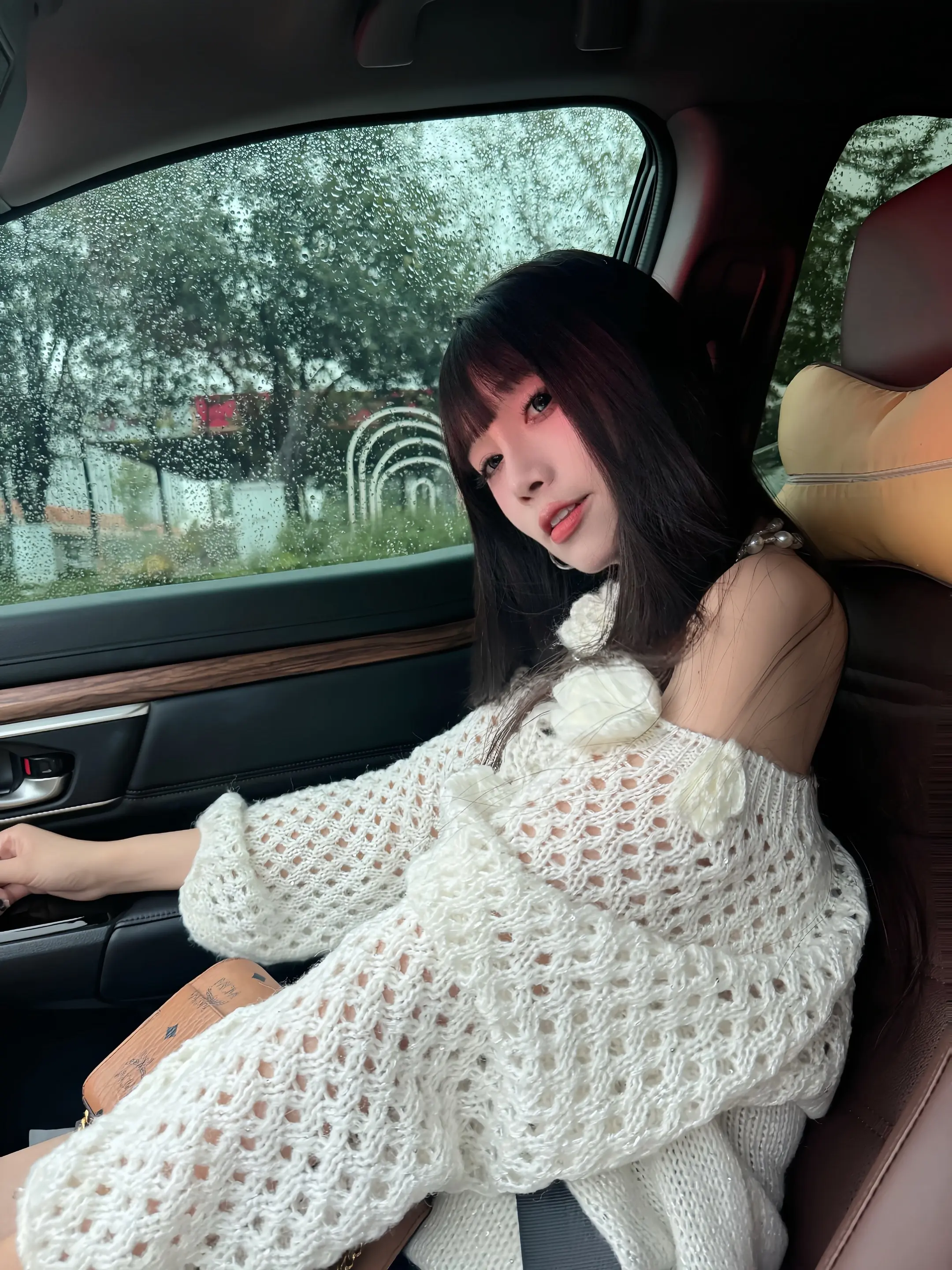 如果你问我过得幸福吗 我会毫不犹豫的说 遇见你很幸福