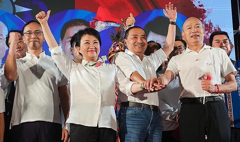 国民党出身三个“太阳 ”！短短一周之内，韩国瑜坐镇“立法院”、朱立伦喊团结牌、卢
