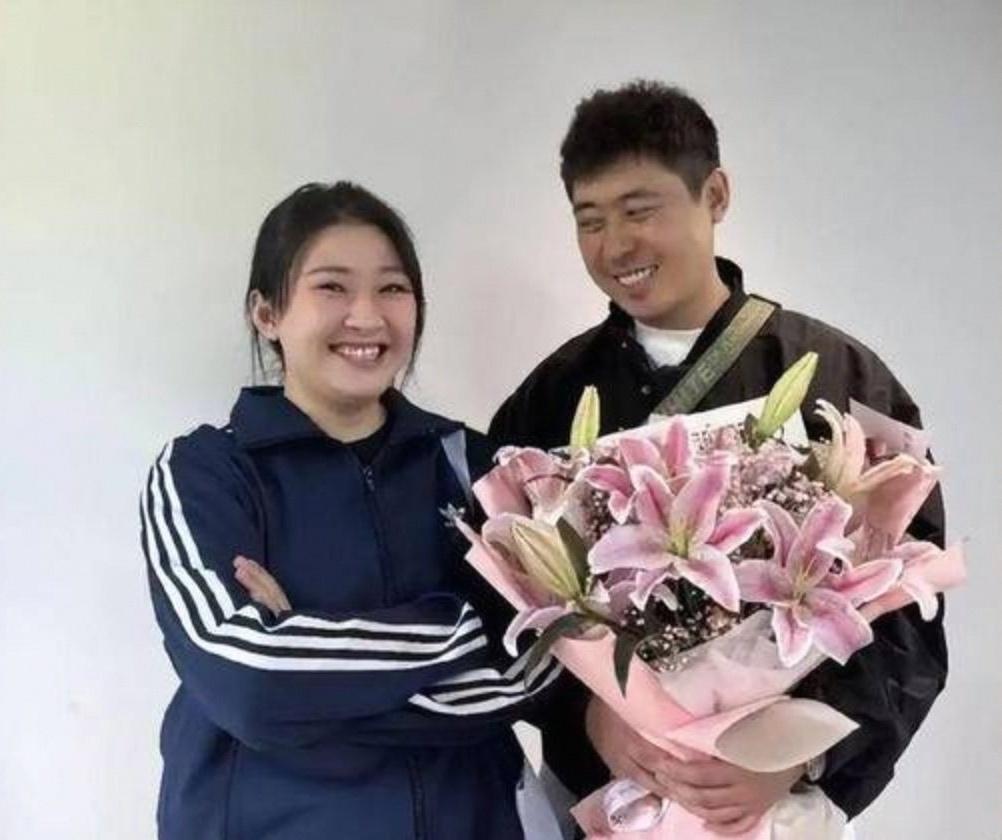 离了个大谱，受害人居然收到律师函。
石蕊自曝收到肖旭一方的律师函，曾发长文怒斥其
