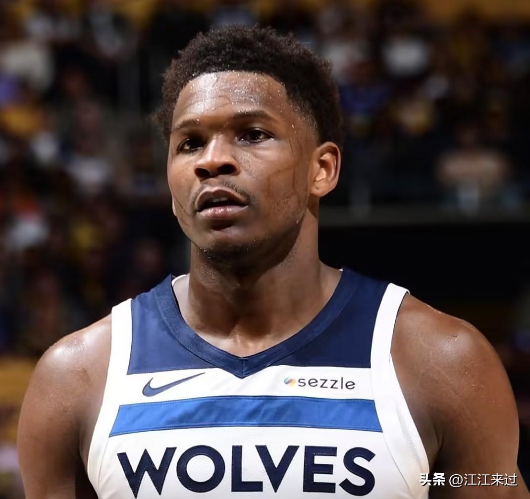 爱德华兹明日复出战独行侠！森林狼记者报道+官方伤情报告都确认了，爱德华兹周二对独