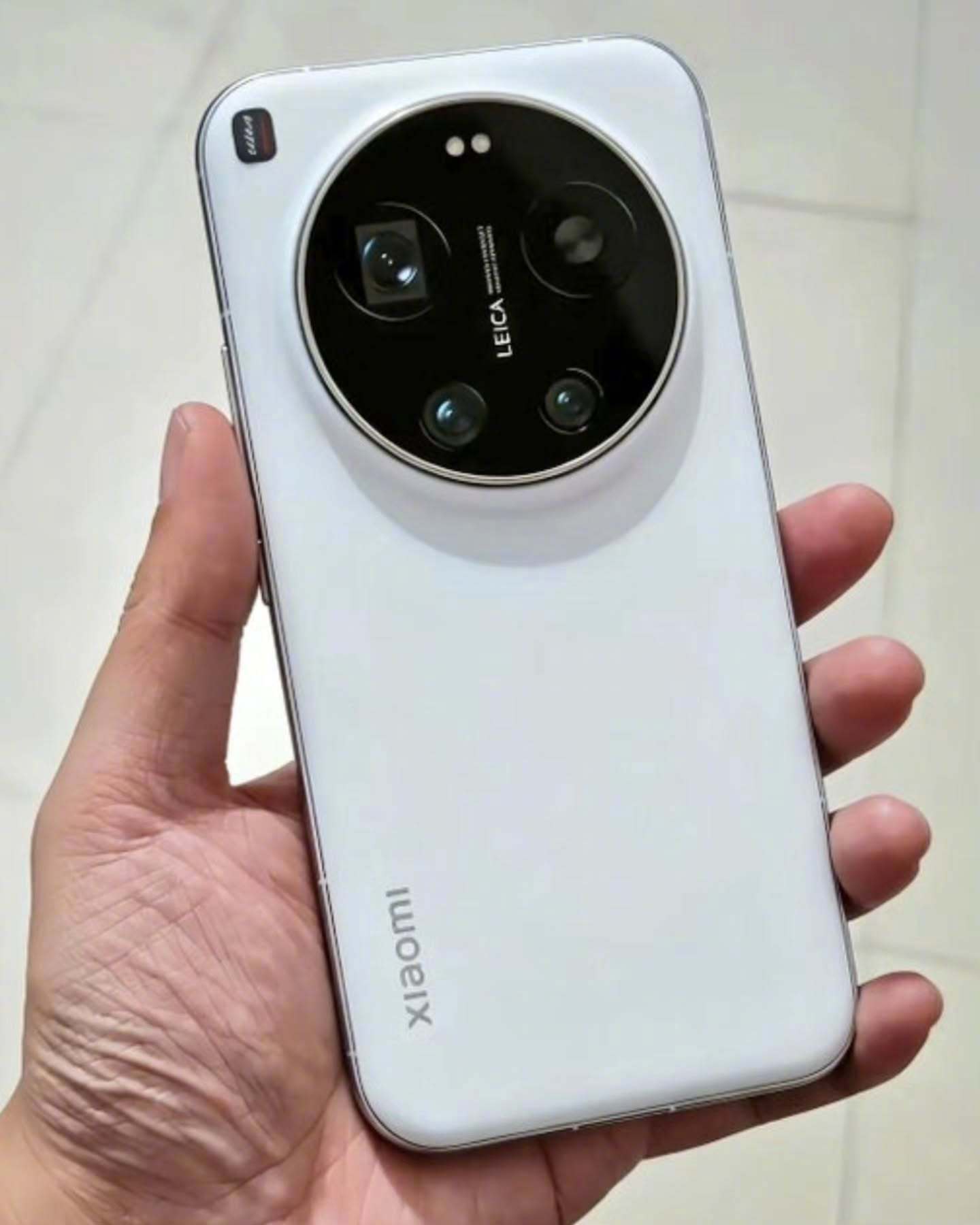 差不多价格，选小米17ultra还是华为mate80promax? 