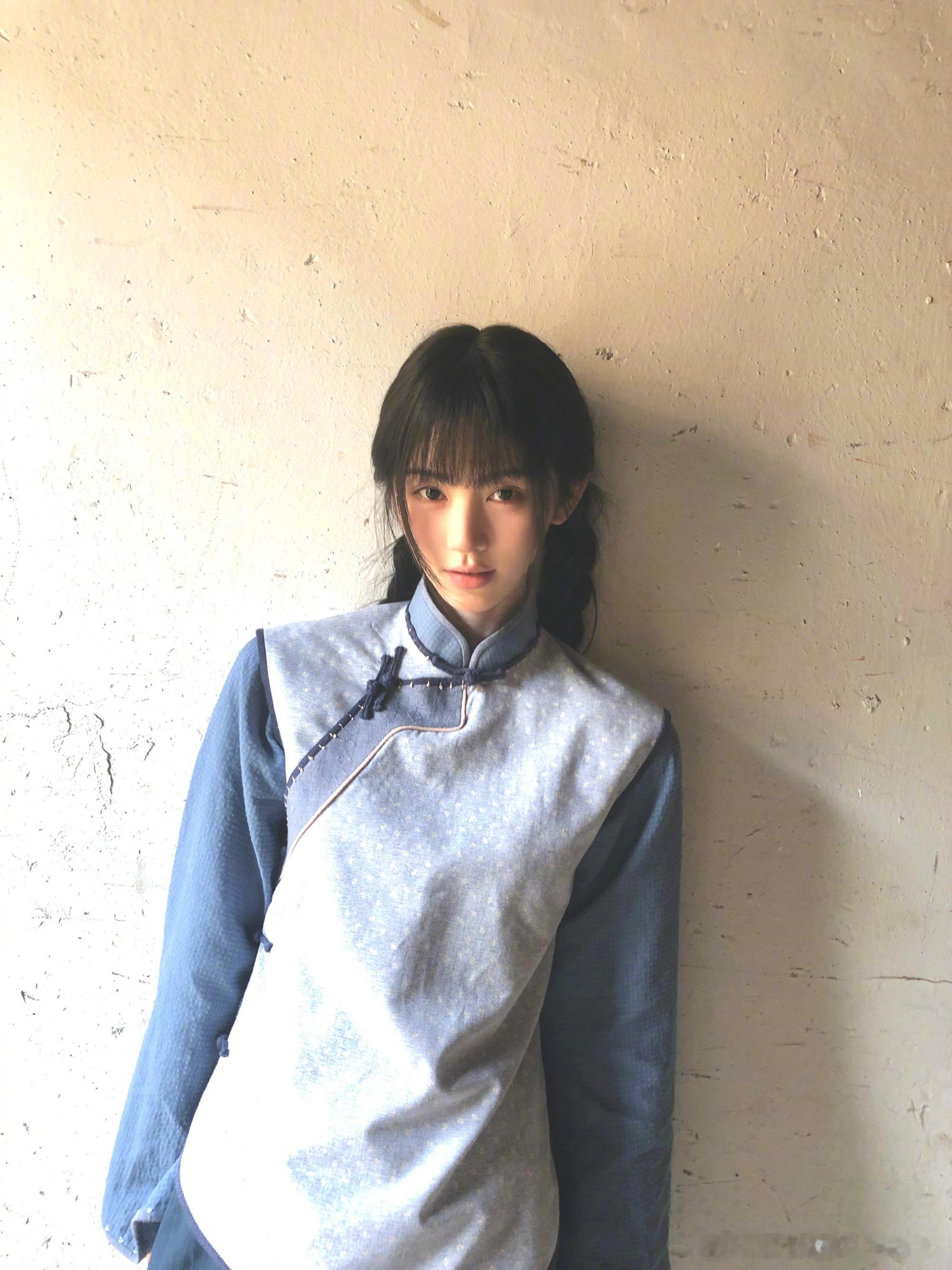 这张像地主家的傻女儿鞠婧祎 菏泽