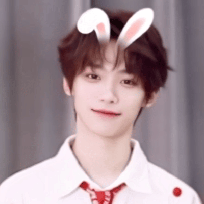 梓渝不参加微博之夜意思是你们可以管朋母买票了 