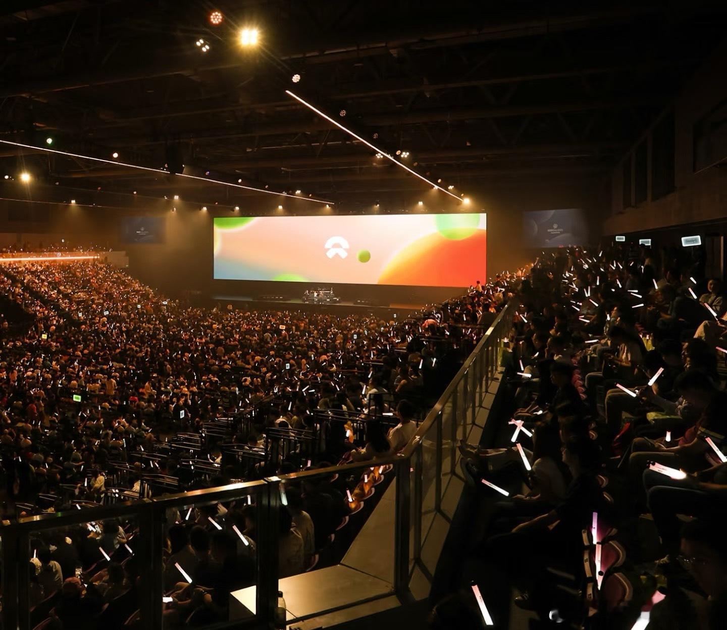 没有NIODAY的12月，少了很多色彩～特来哥蔚来et9