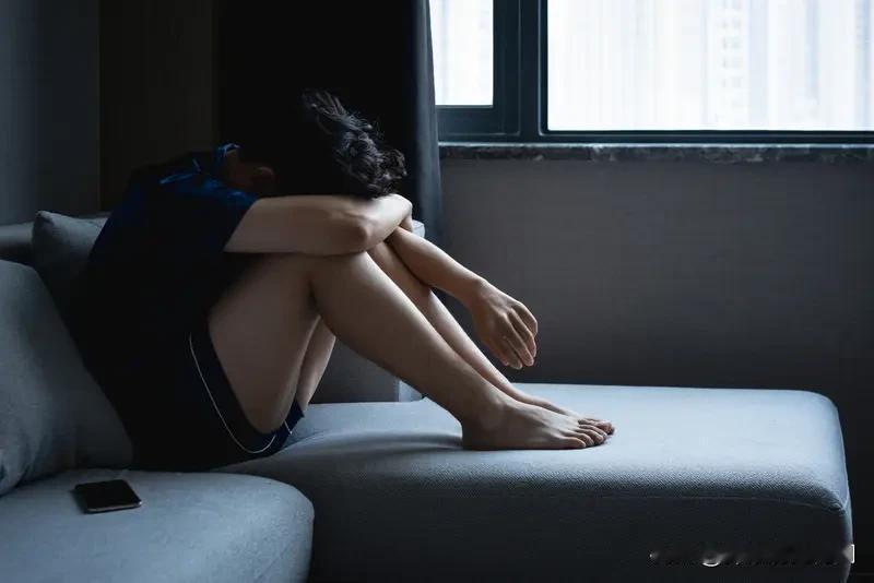 你觉得家里最大的阻碍是什么? 家里最大的阻碍，我觉得是负能量。家庭问题专家刘禾粟