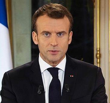 马克龙刚访华回去。
就喊话欧盟要联合反击。
现在又屁颠颠来道歉！！！

欧盟27