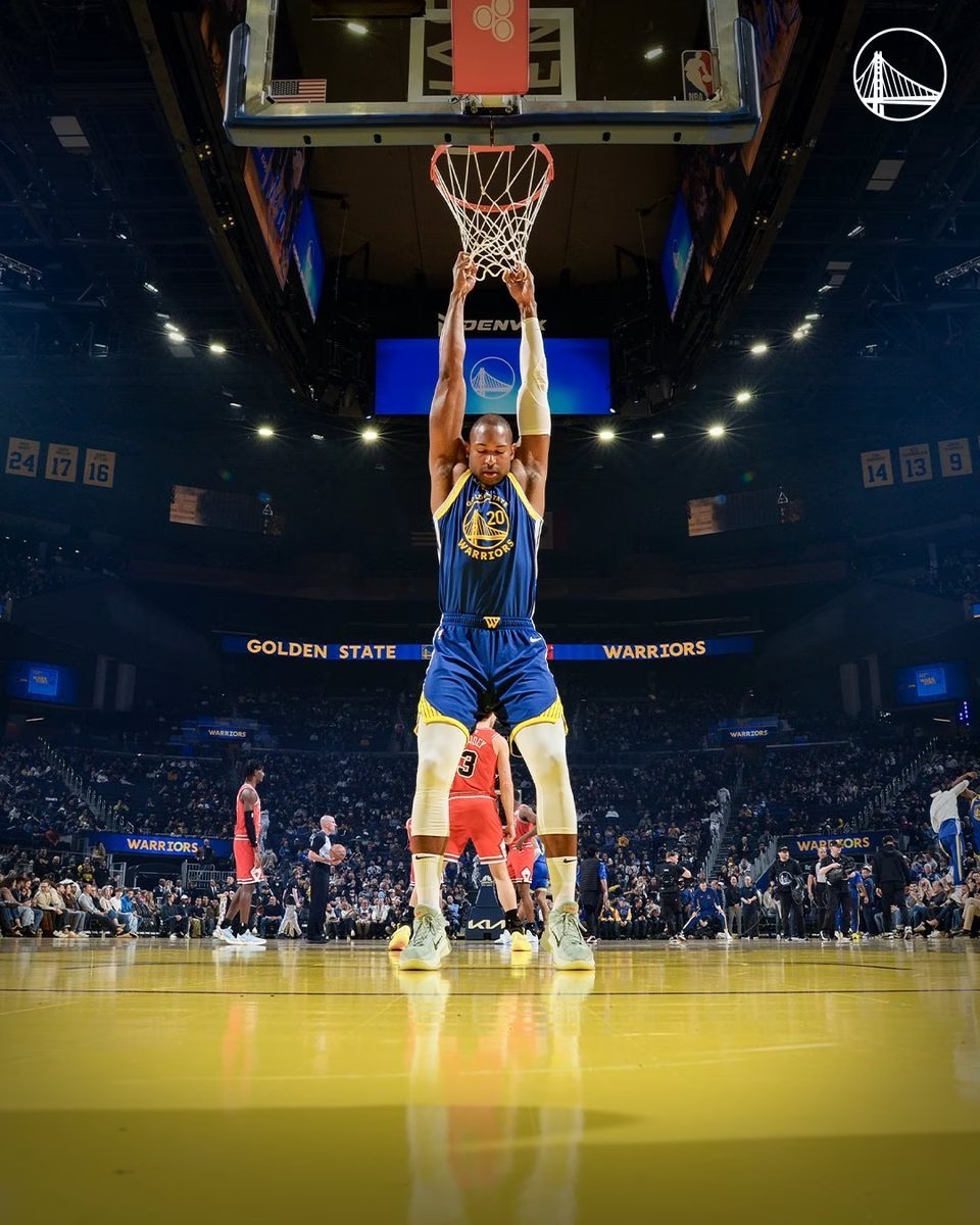 ➡今天开始，5连主，剩余7场6主场，仅有4.11对阵国王是客场金州勇士勇士vs马