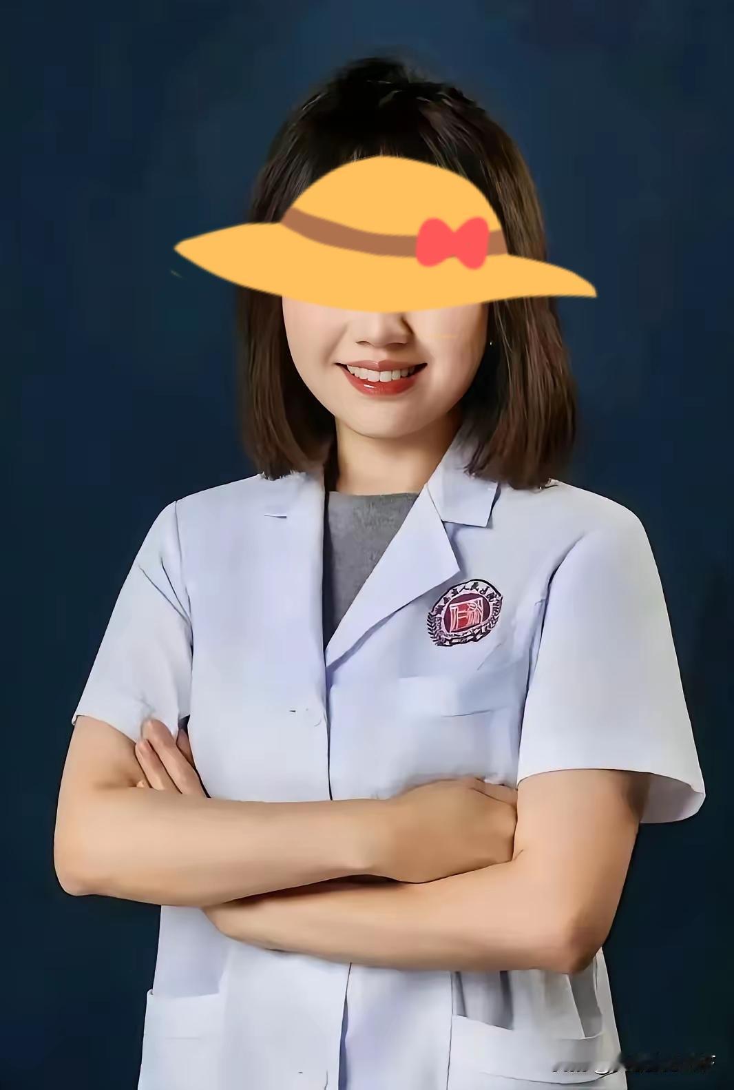 女追男隔层纱。
     湖南省人民医院17分钟视频意外流出后，其内容似乎再次证