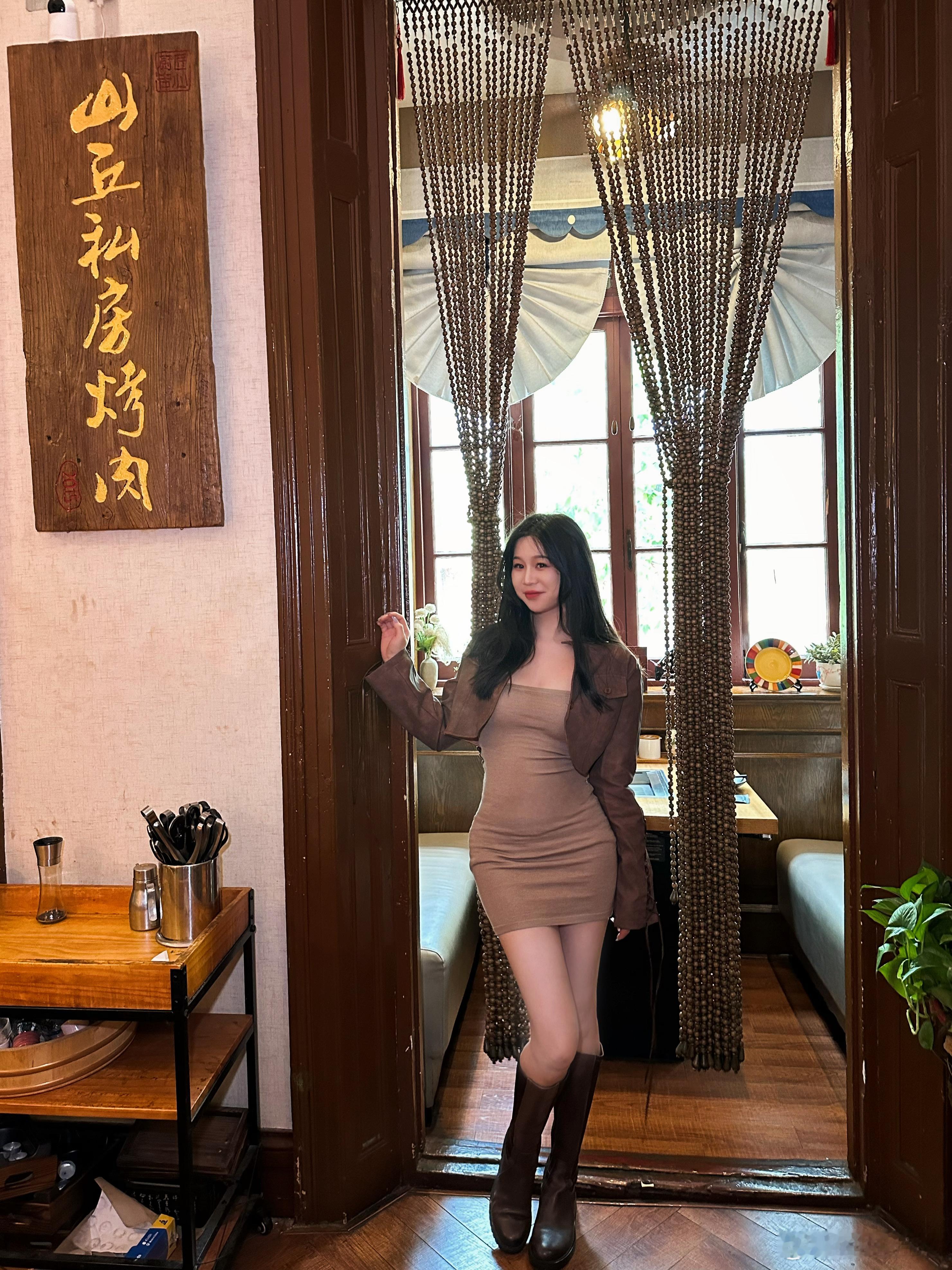 捕捉幸福的瞬间🤎👗:赵小琳 ​​​