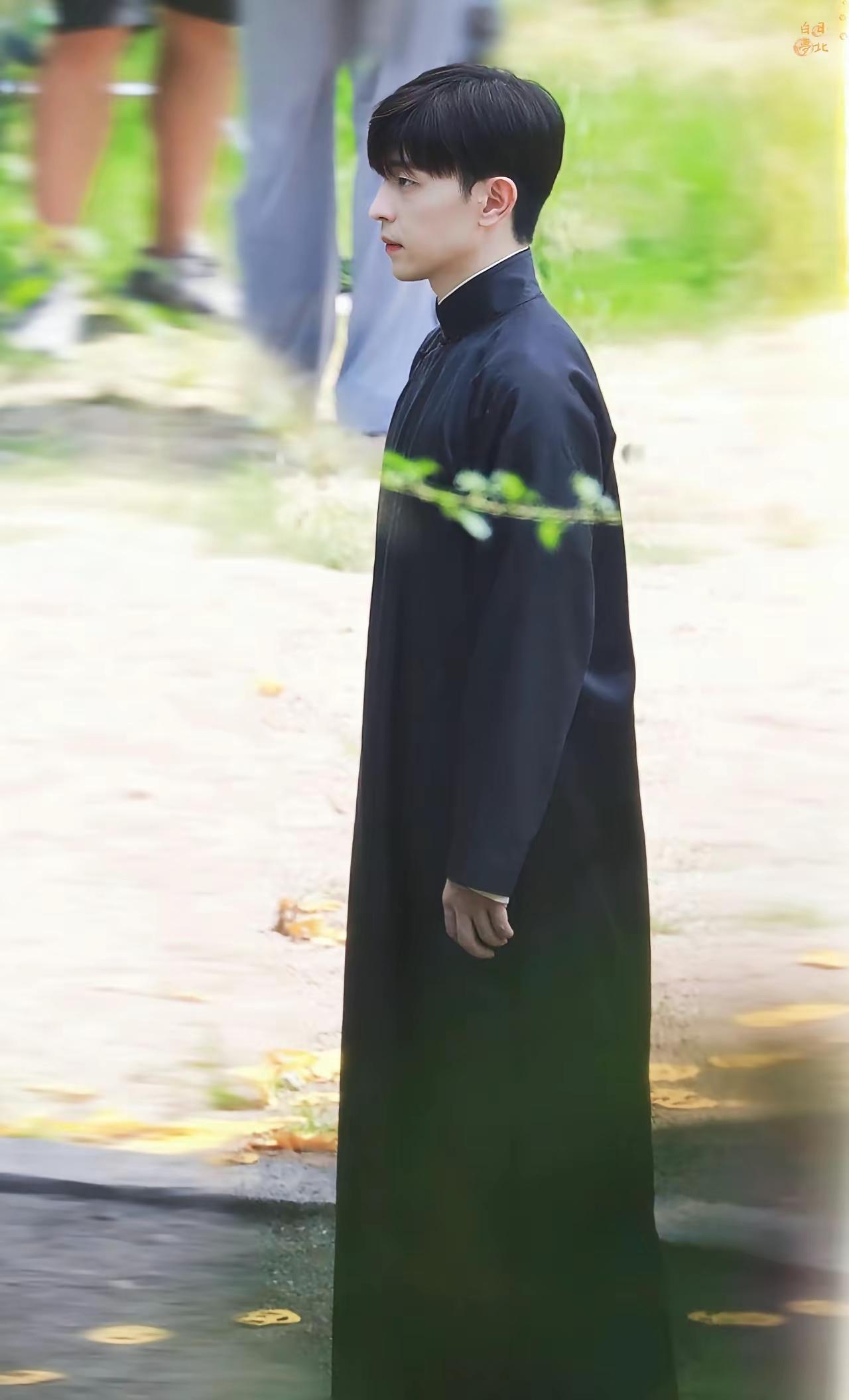 什么时候回来
我们一直在等你[祈祷]