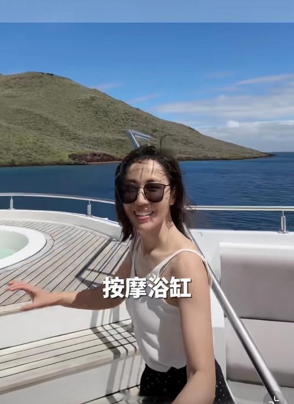 【On.cc】李施嬅獨遊厄瓜多爾出師不利　航班延誤撞正宵禁時間藝人李施嬅近年不時