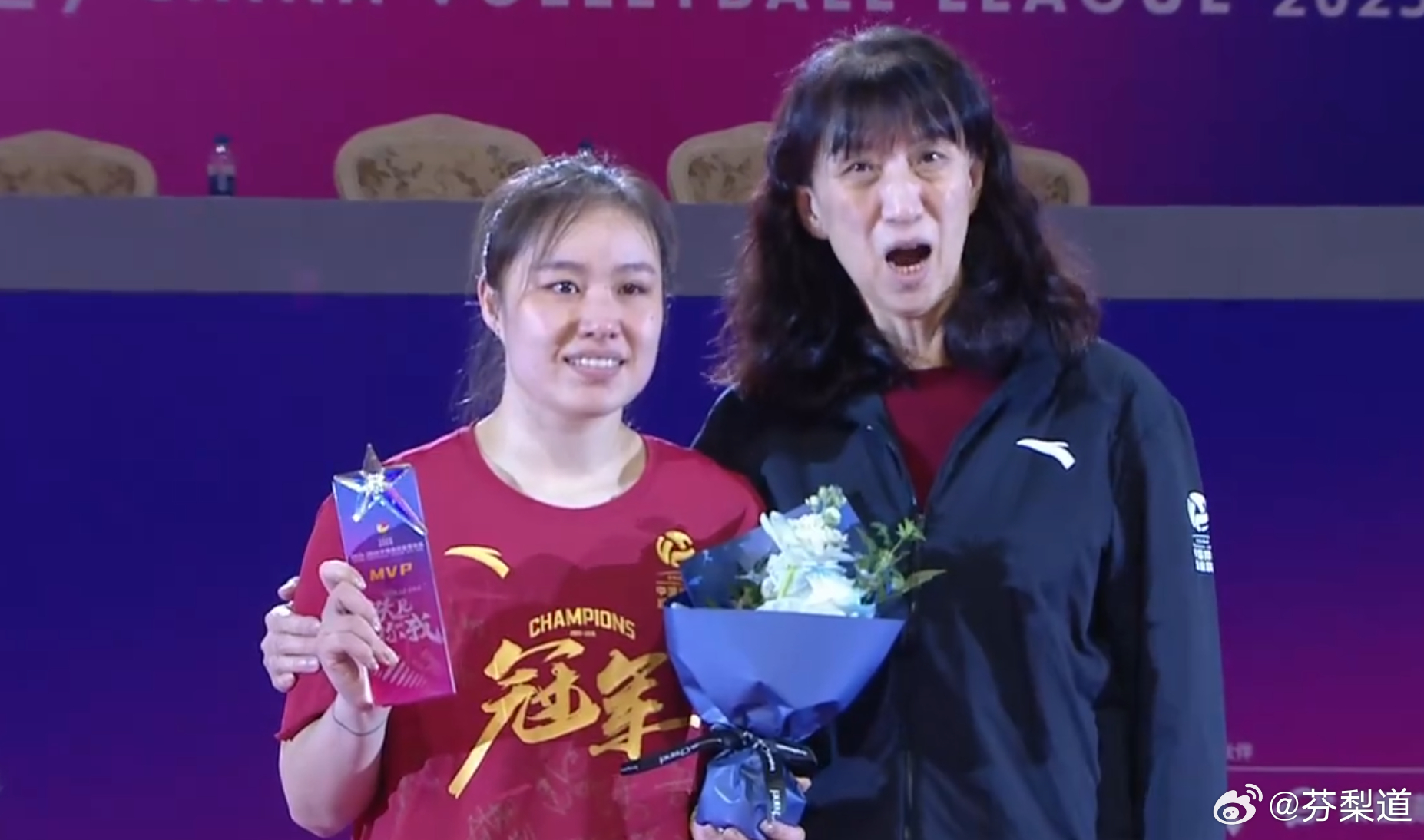 排超联赛上海光明优倍女排 MVP：王唯漪（上海）惊不惊喜意不意外 