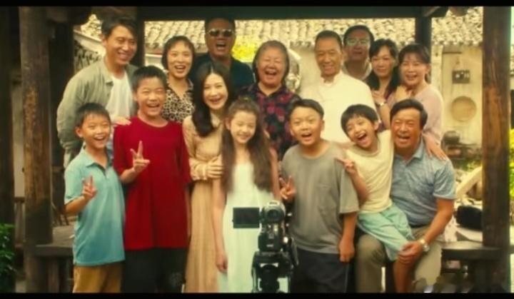 电视剧北上北上 电视剧《北上》第一集名为“花街少年 蓬勃成长” ，拉开了充满温情