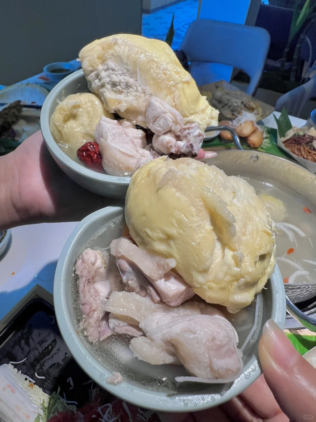 任何没吃榴莲鸡的人……我都会伤心的ok？🥹🥹