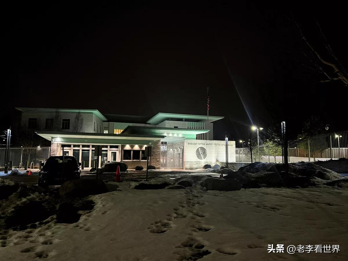 【美国驻挪威大使馆发生爆炸后，三名伊拉克裔挪威人被捕】
奥斯陆时间2026年3月