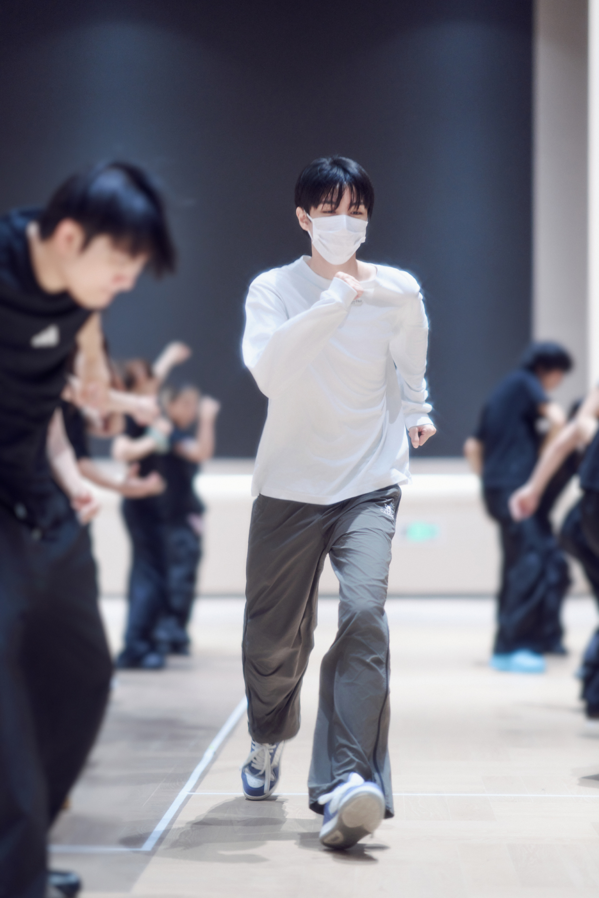 这么多年终于把王俊凯这张图正面找到了太可爱了🥺这么多年终于把王俊凯这张图正面找