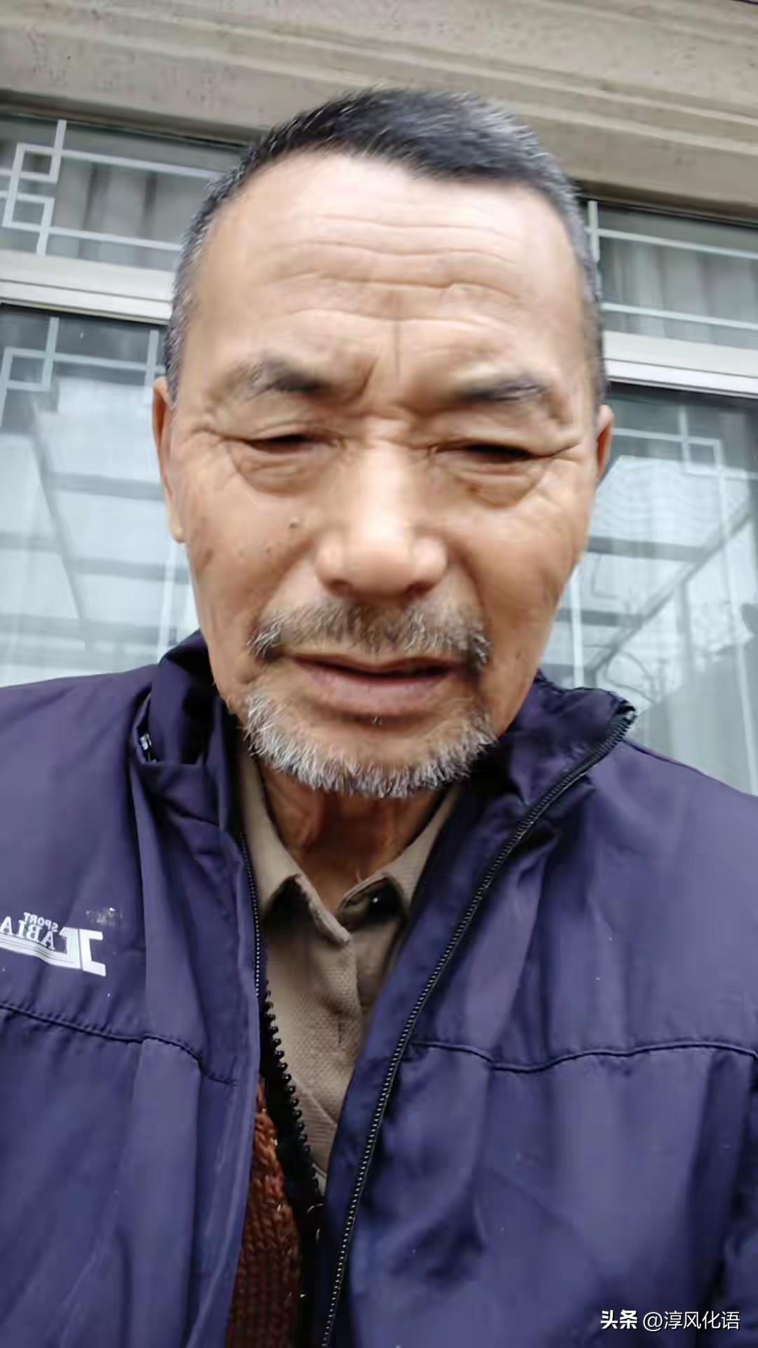 当我们每天还在为一些鸡毛蒜皮的事情争吵不休，当我们每天还在为别人慢待自己而自怨自