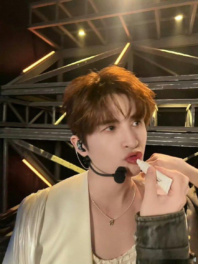 张远官宣加盟声生不息华流季华流季阵容杀疯了！张远的 vocal 实力真的没话说，