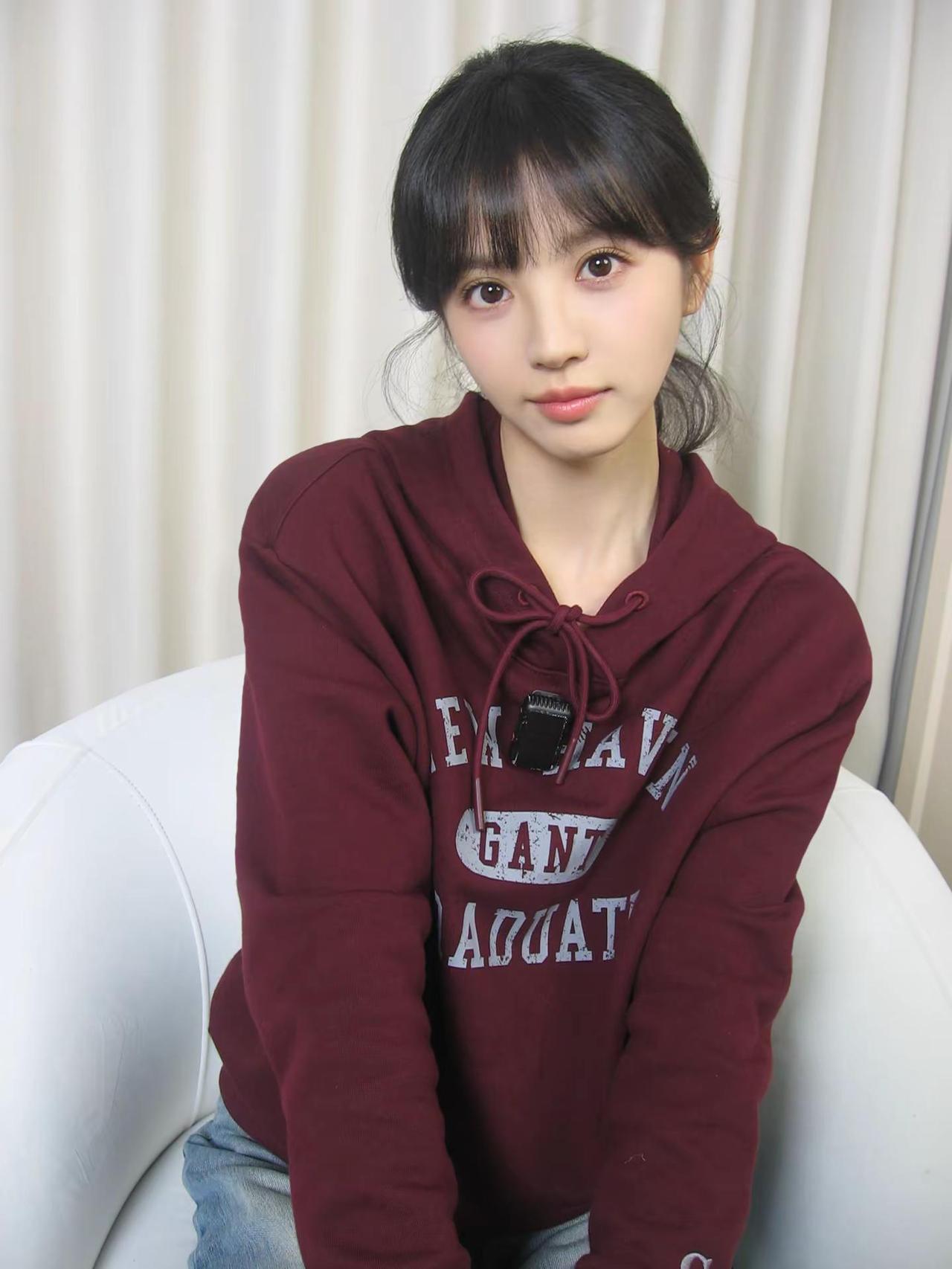 林林林林林知夏，贵卡来了。田曦薇 林知夏 天才女友 在盛夏就要这个林林林知夏🍓