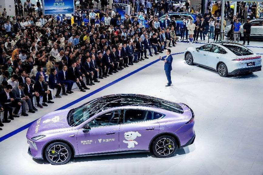 北京车展看深蓝深蓝L06 Max版11.89万元起深蓝L06 Max版上市  新