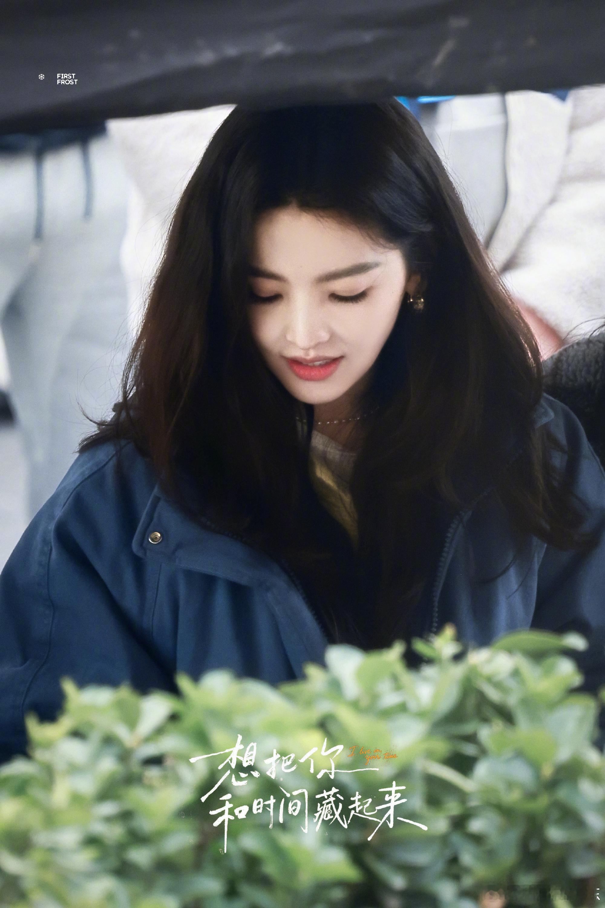 章若楠高凡 zrn章若楠我的女朋友 闭眼许愿的时候，很多画面突然在脑海里一幕幕闪