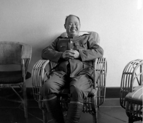 共和国爱国将军傅作义，毛主席曾亲自为他授勋，弥留之际关切北方下雨情况吗？

19