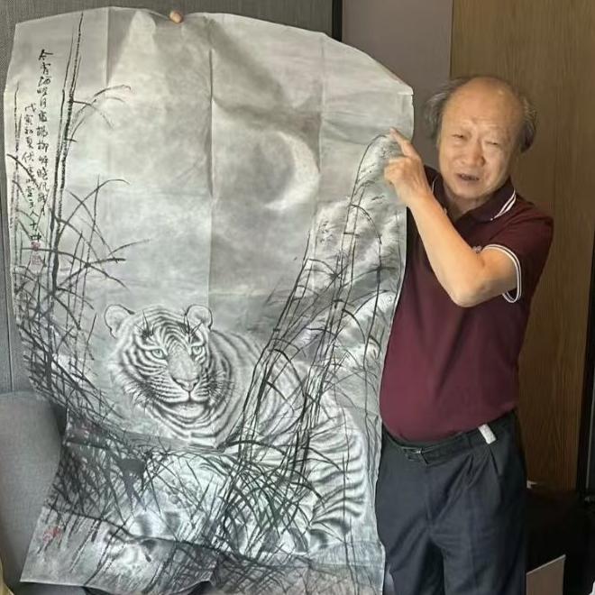 冯大中画虎