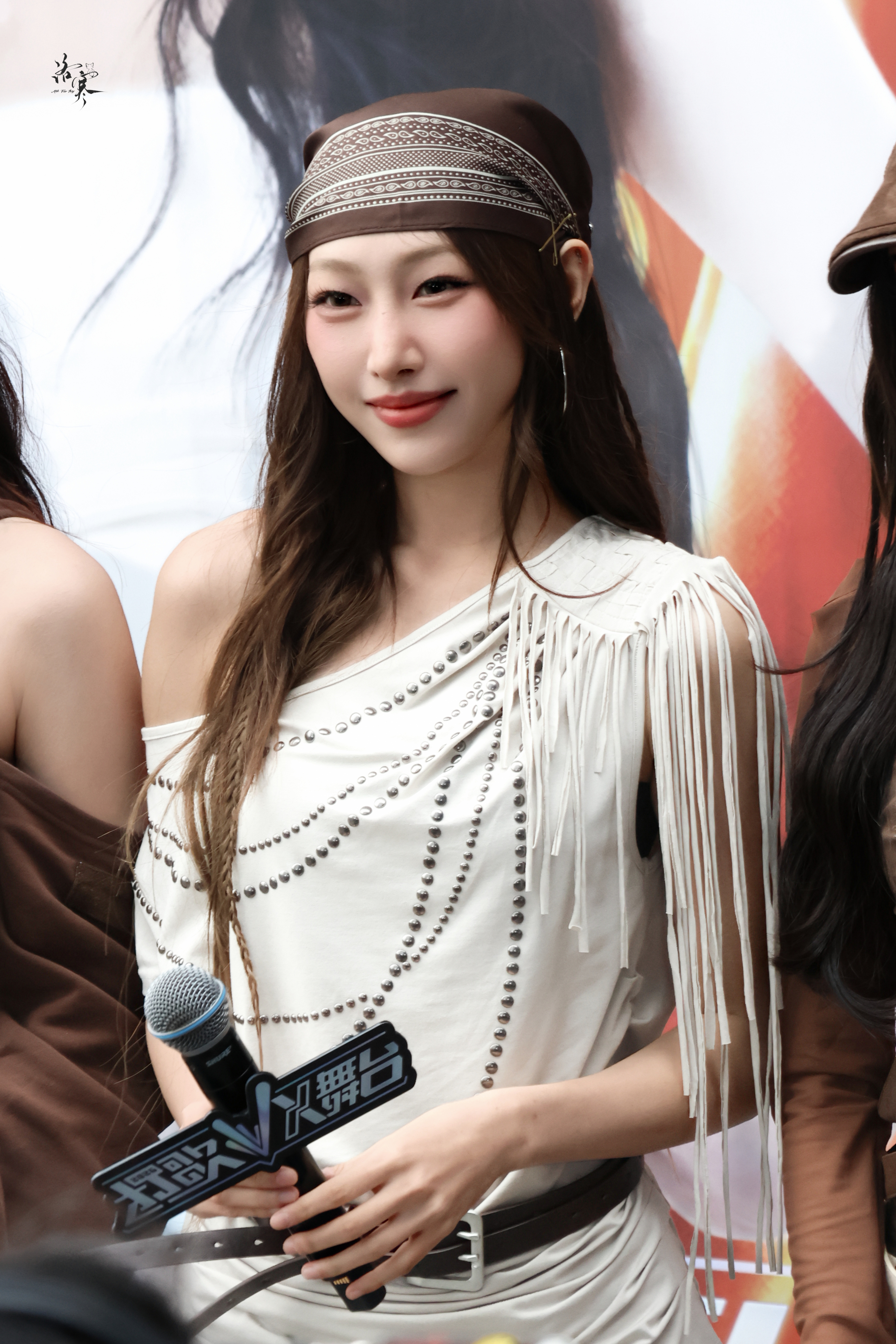 李雨林L[超话]  𝟮𝟬𝟮𝟲𝟭𝟬𝟬𝟮丨 《打歌2026》上班路透