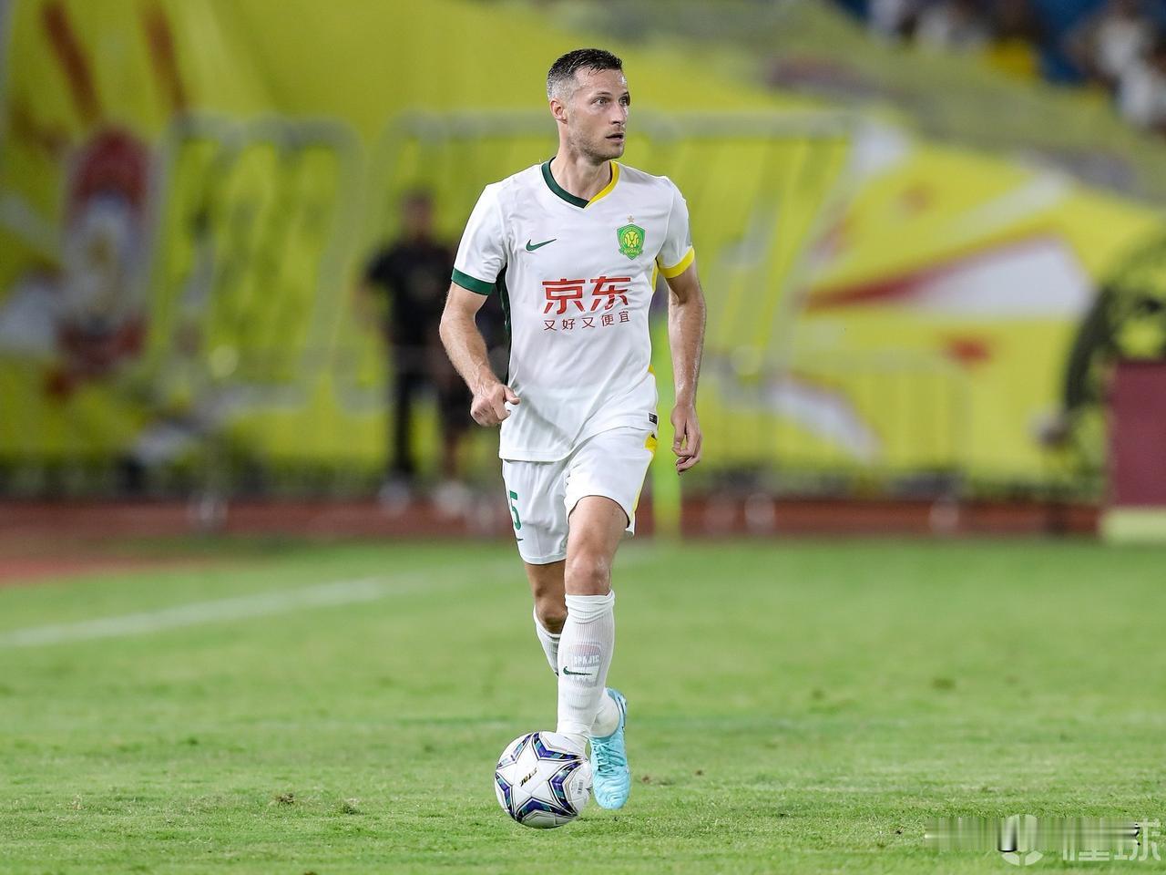 斯帕伊奇又成北京国安烫手山芋…一周多的冬训蒙哥马利应该是给出了意见，斯帕伊奇大概