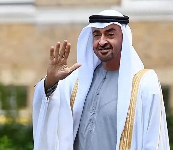 谁也没想到，中东这一仗直接把一个土豪国家打得差点“断美元”，一向不差钱的阿联酋正