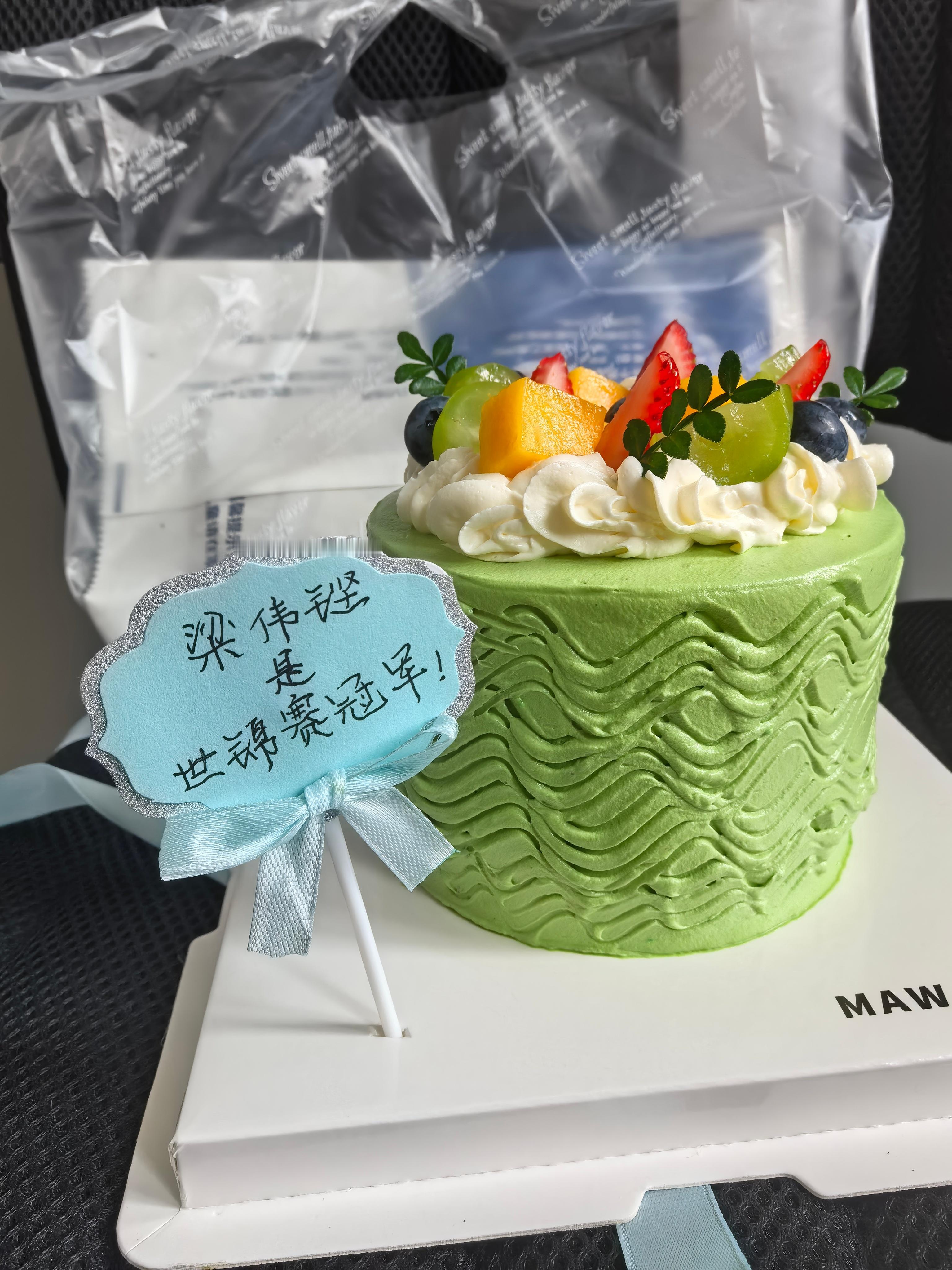 梁伟铿世锦赛冠军