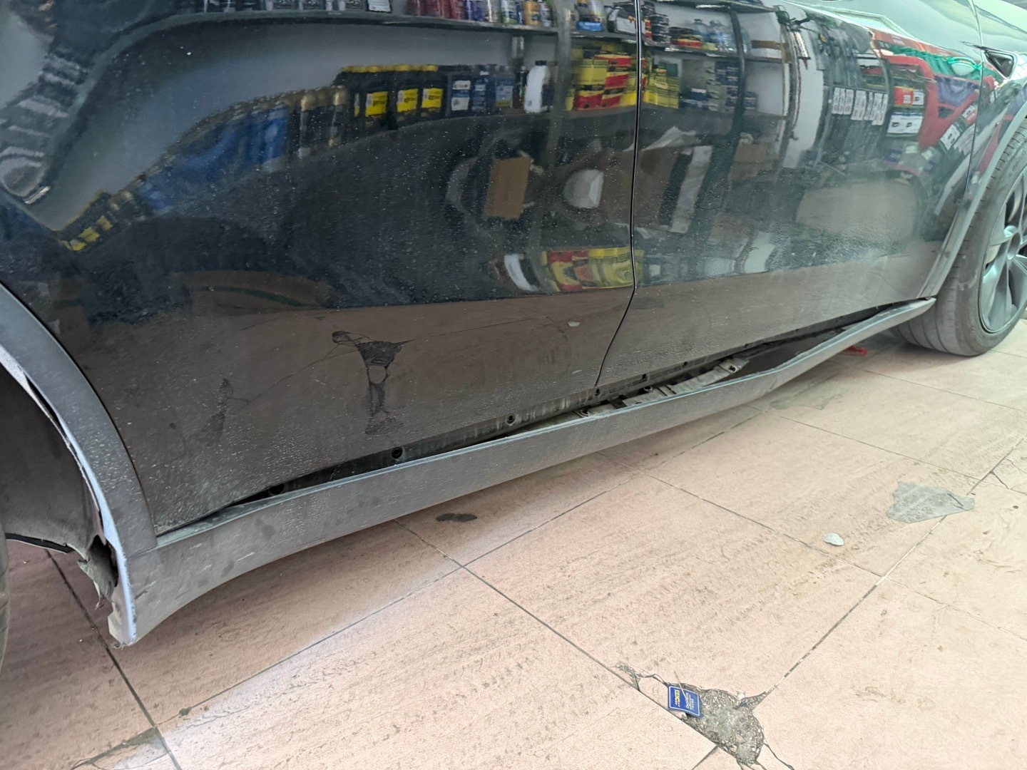 一血转弯没看清…直接撞石头上了