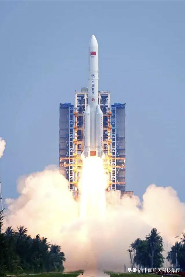 【长五火箭成功发射通信技术试验卫星二十五号】6月11日15时30分，长征五号运载