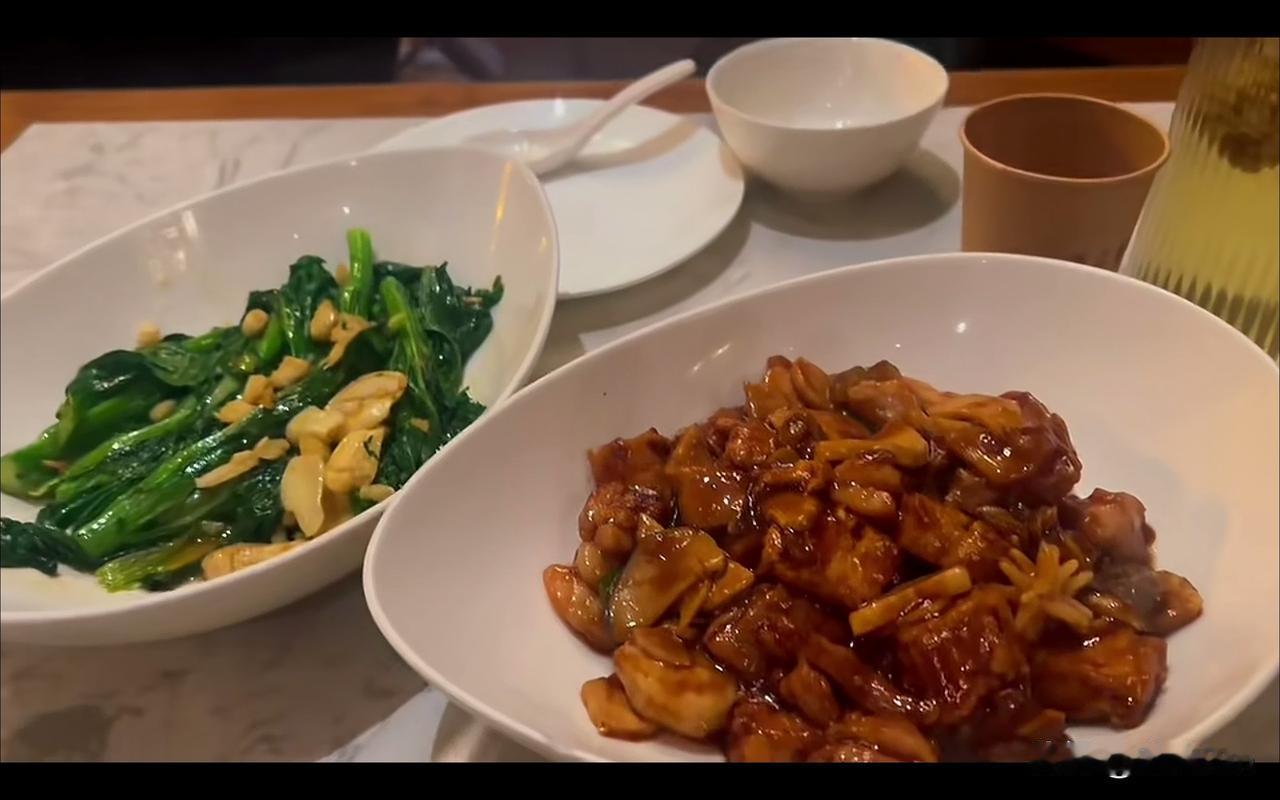 你是为了生存而进食，还是为了美食而生活？
按时用餐是多数人的日常。常言道“早上吃