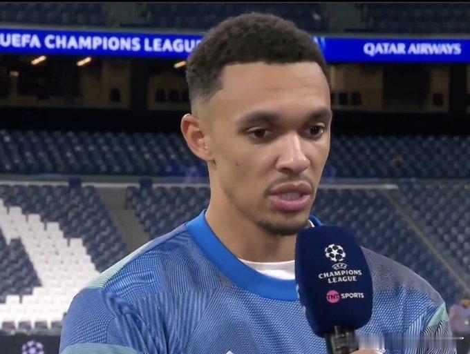 阿诺德：“在曼城主场赢得比赛感觉太棒了。曼城从我和利物浦手中夺走了很多英超联赛奖