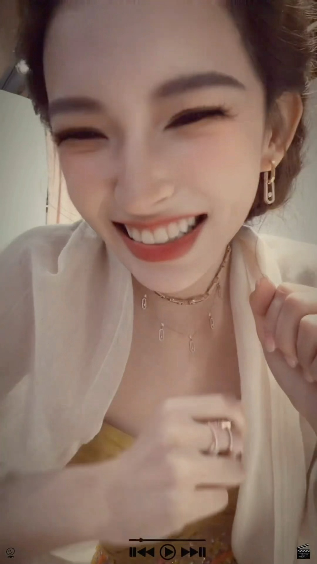 程潇……小乐乐…乐乐…… 