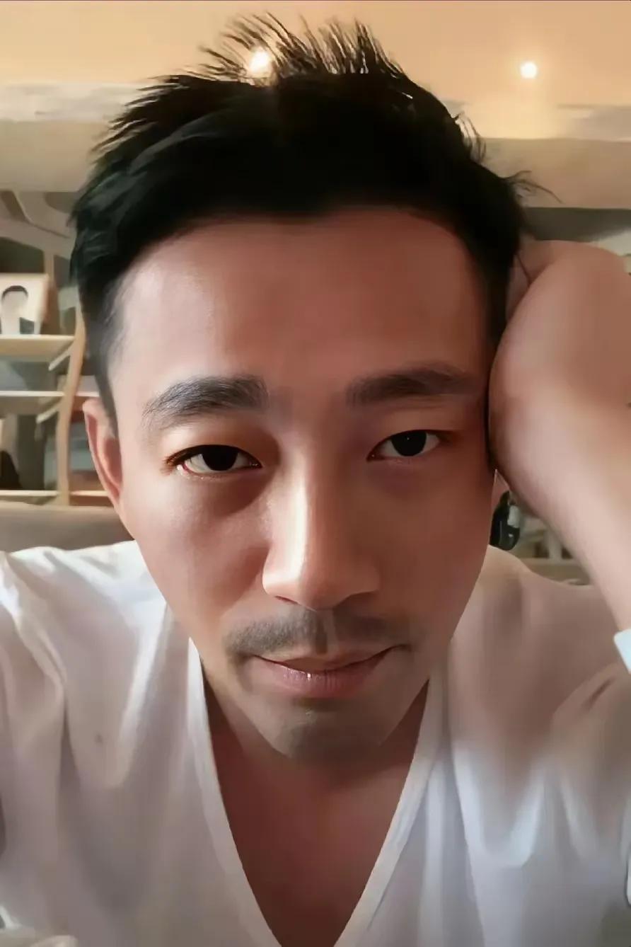 现在全网都对马筱梅是溢美之词，老赖母子这样的坏种千古难遇，就得碰到恶女来收拾。