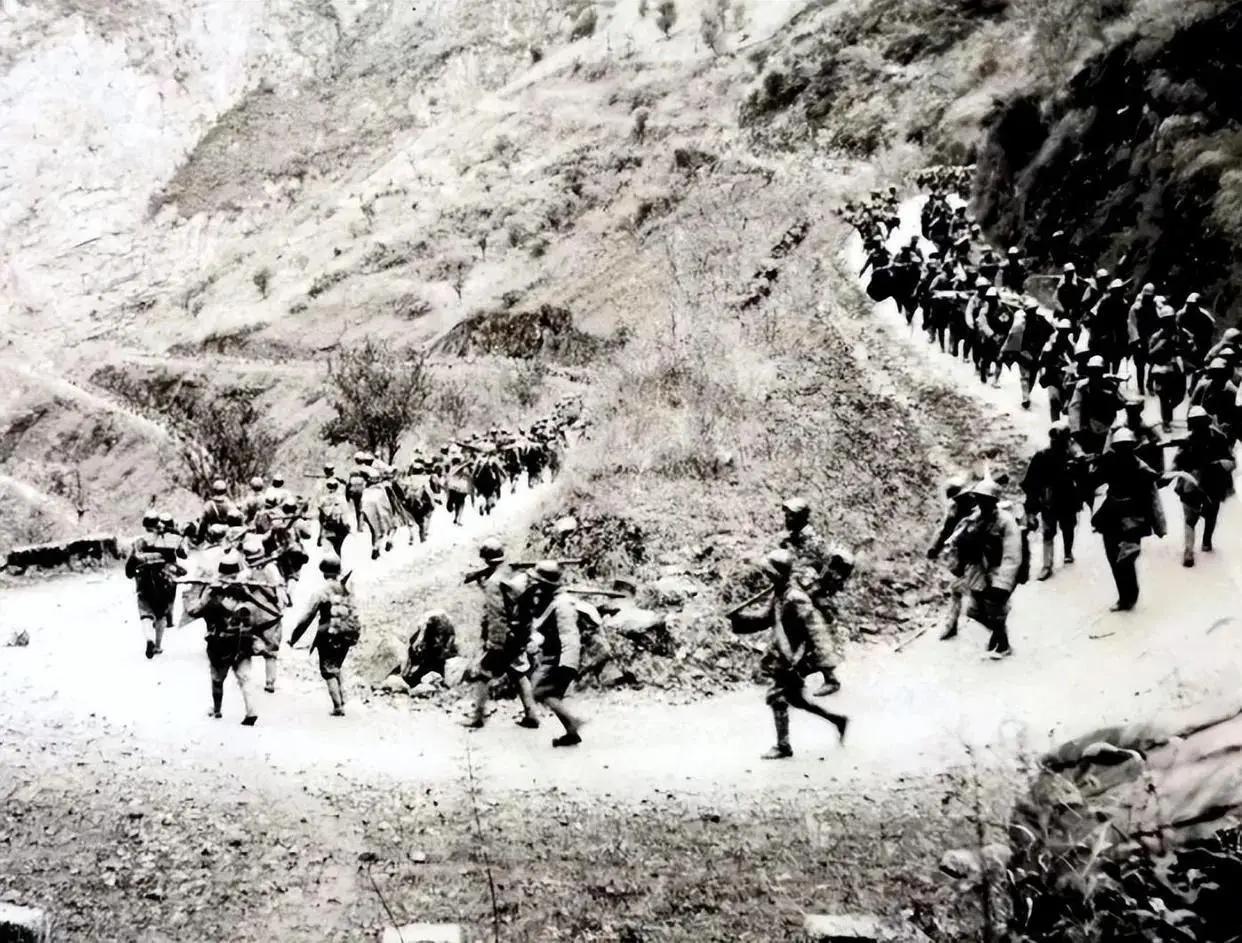 1947年10月，刘邓大军挺进大别山——但您可知道，这支队伍踏上的并非坦途，而是