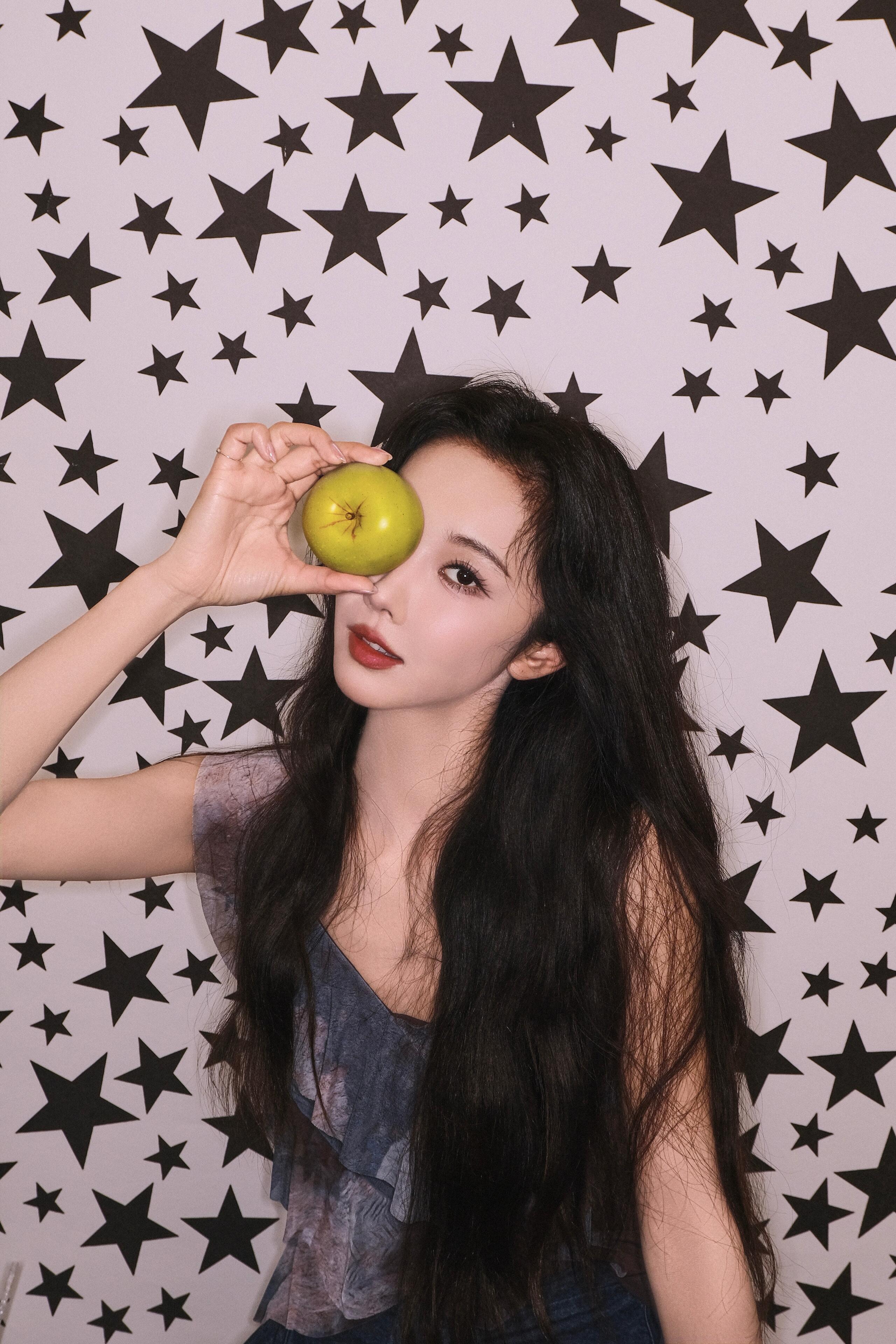 宣璐说每个年龄都可以反悔重来 宣璐说每个年龄都可以反悔重来，说这段话的时候整个人
