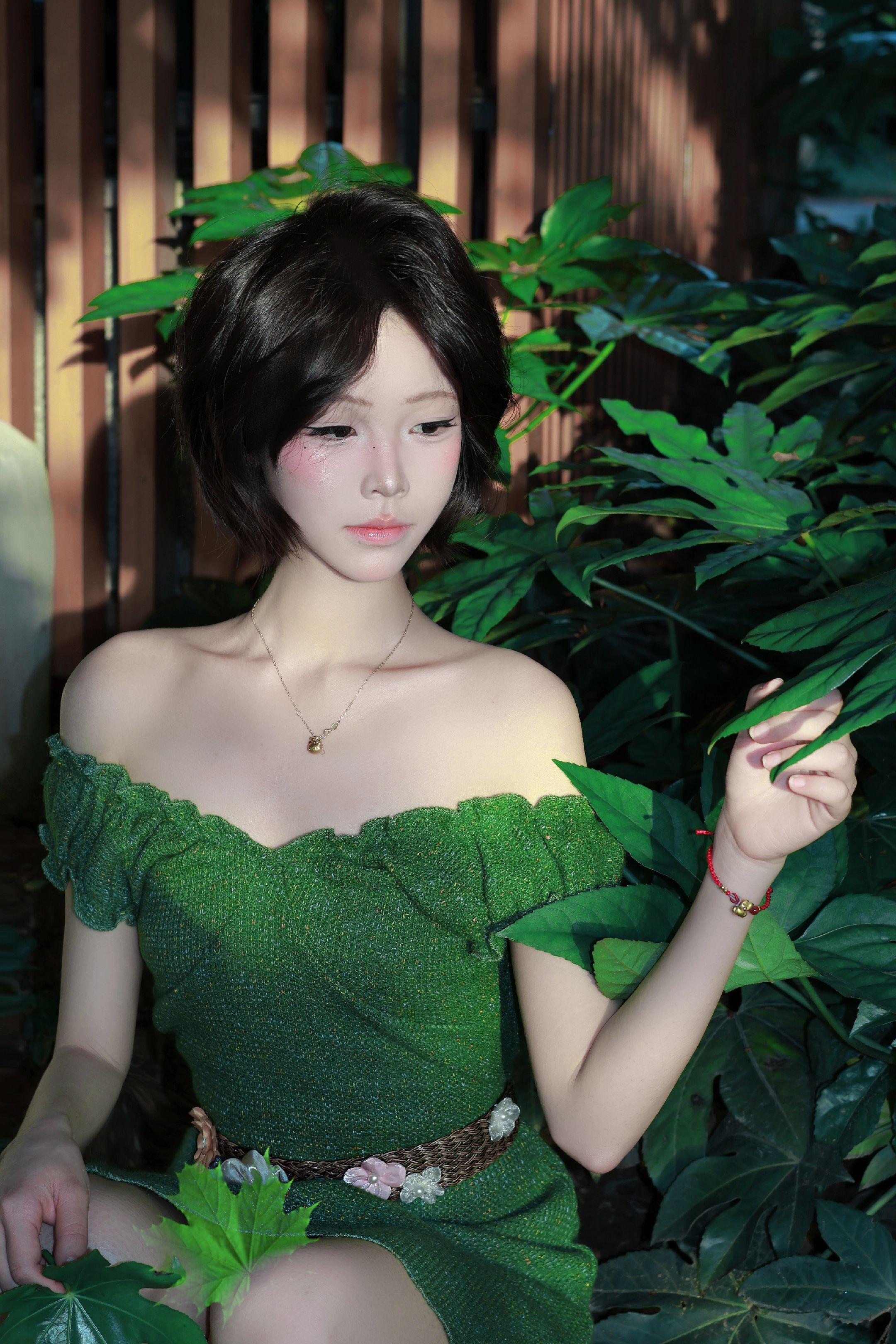如果可以 我想当我睁开眼睛 阳光连同幸福一起穿过我的瞳孔