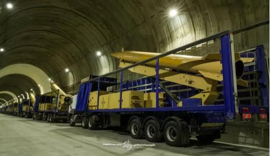 伊朗导弹为什么打不完？伊朗伊斯兰革命卫队空天军前司令阿米尔·阿里·哈吉扎德曾表示