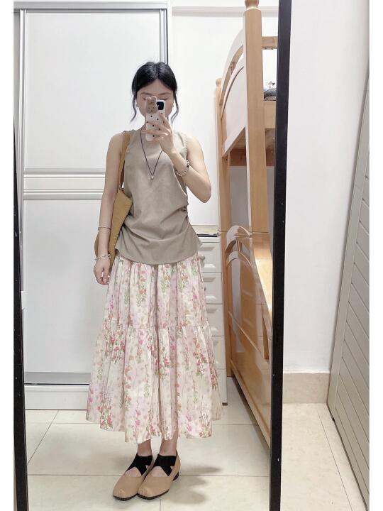 150cm|文艺感的卡其色小衫搭配粉裙子