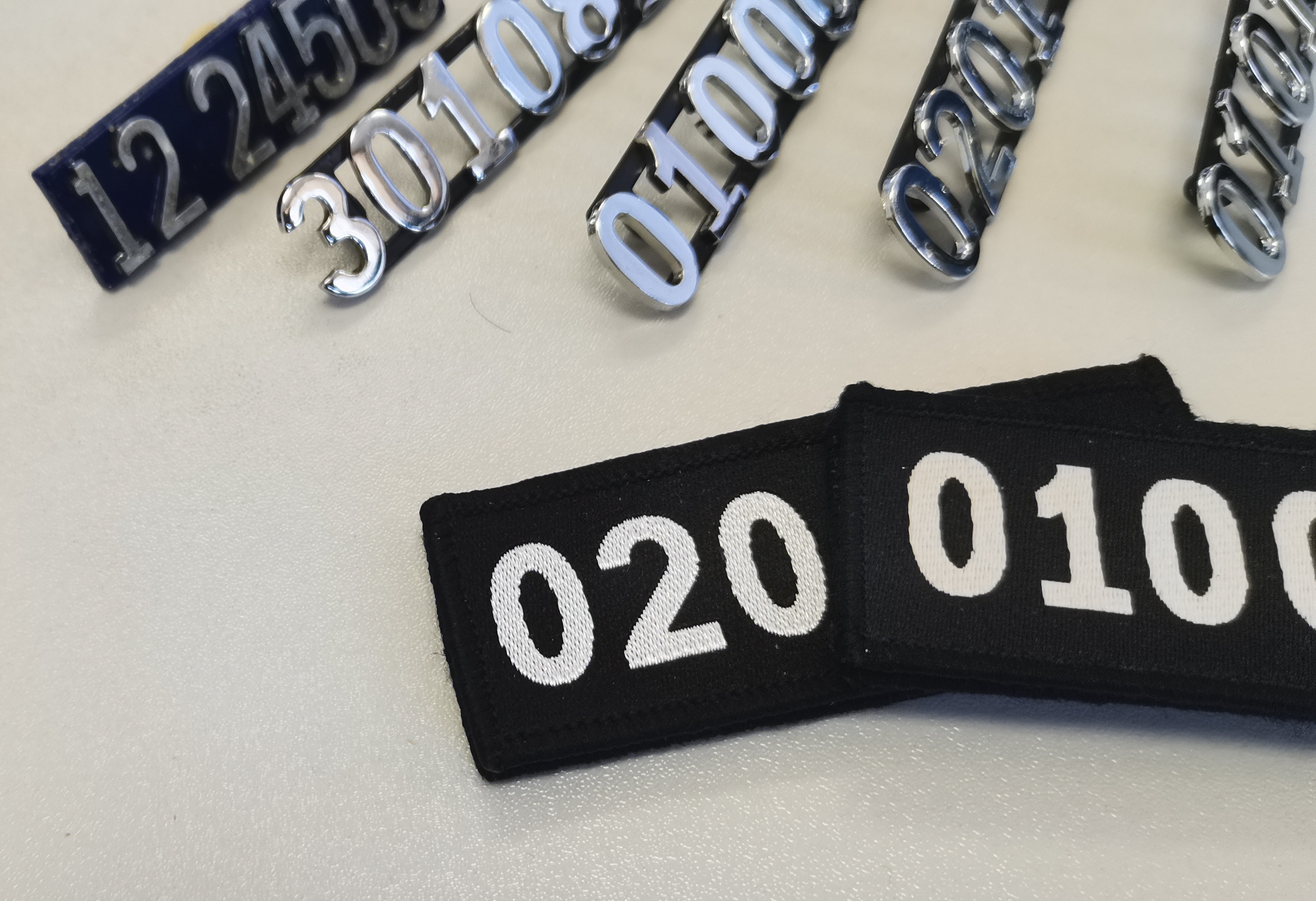 从警近30年，第5次换警号，兜兜转转从02又回01了，但这个01已经不是从前那个