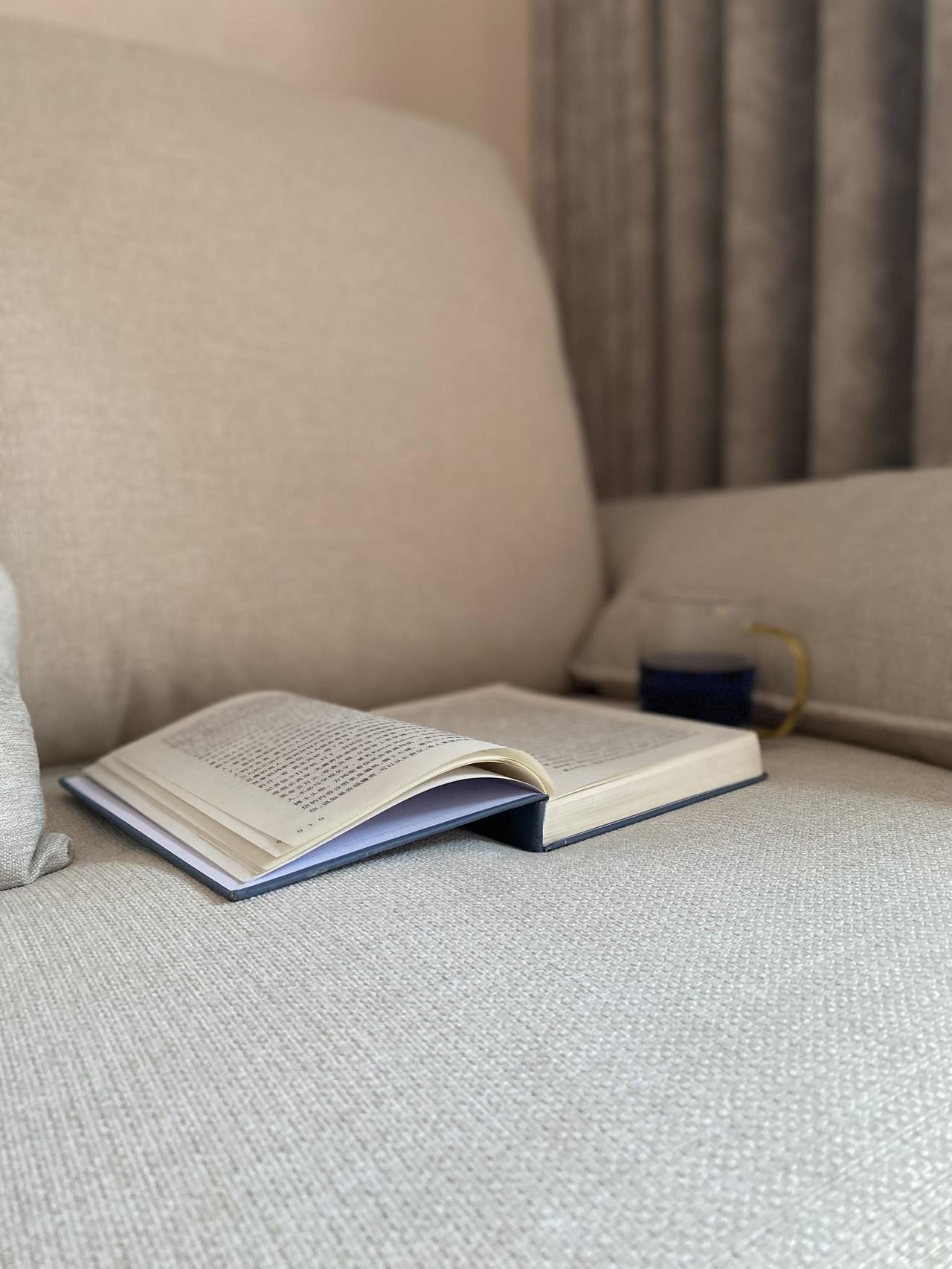 做销售，大概是成长最快的一种方式。

不断的被拒绝，尽管你没有恶意，也会被人处处