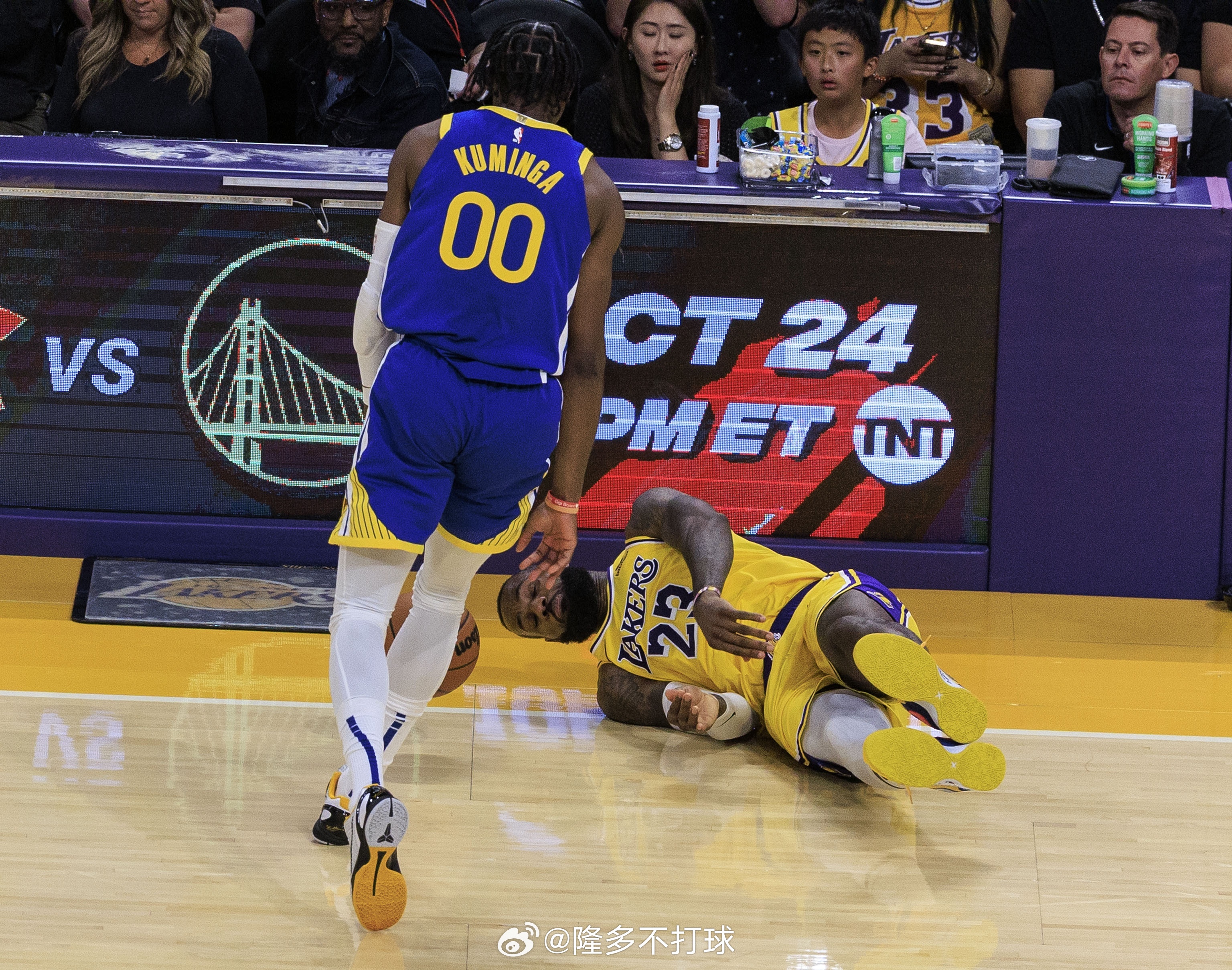 Jake Fischer：库明加不愿与詹姆斯同队！“若詹姆斯今夏不回骑士，库明加